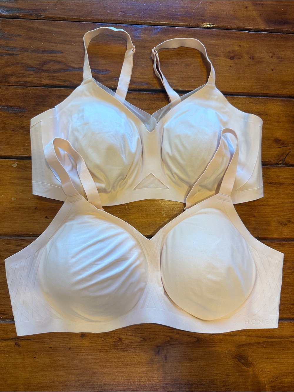 Honeylove Wireless Seamless Bra in Light Beige